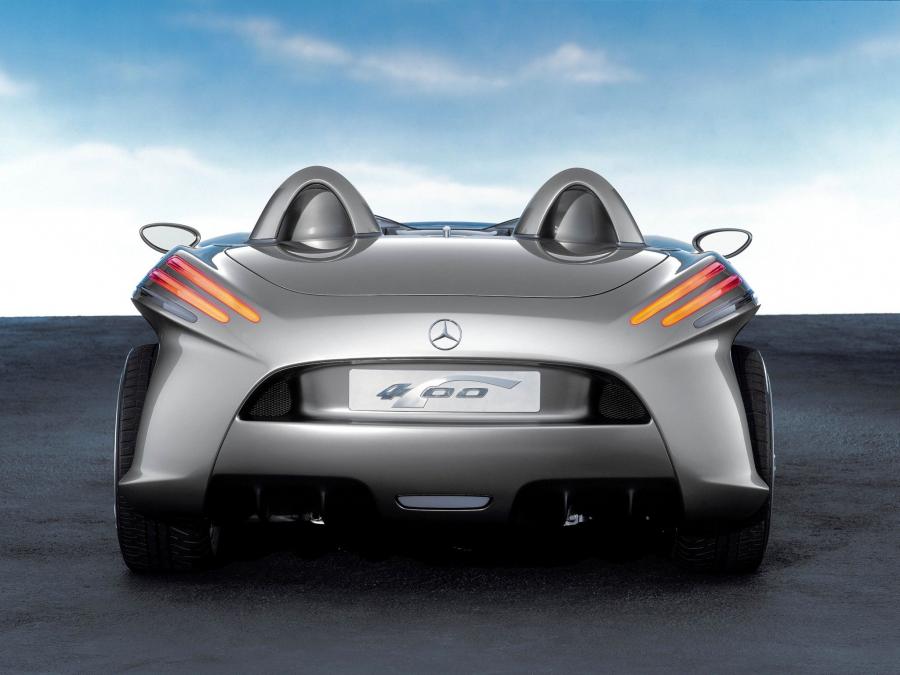  Mercedes-Benz F400 Carving Concept 2001 года  (фото 12 из 21)